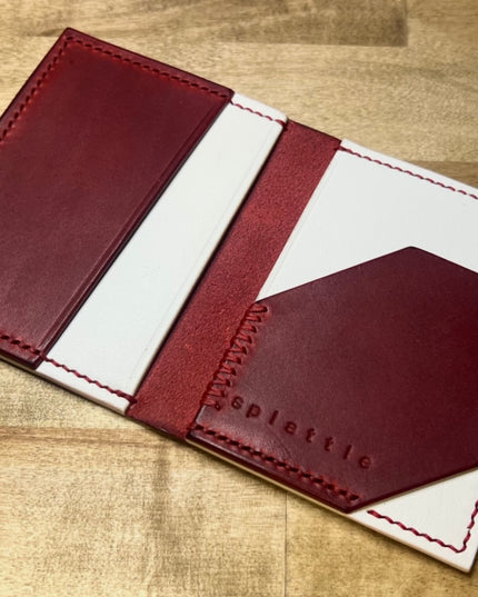 white/red 4 slot card holder